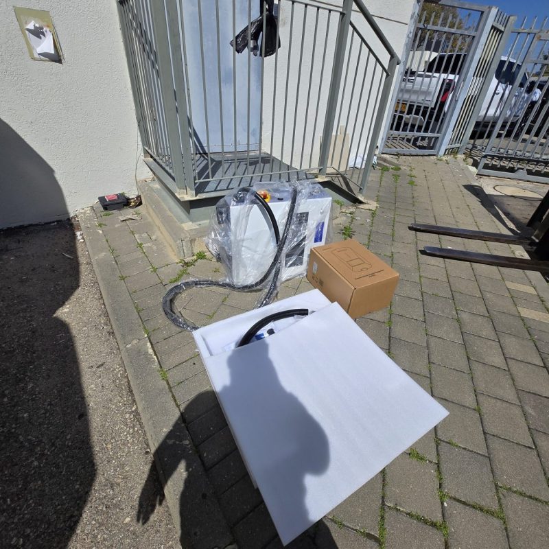 פרוייקט התקנת עמדת mini dc 30 kw חברת טבת אחסנה ולוגיסטיקה בע"מ